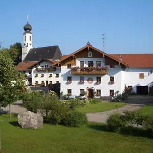 Beim Wagner Apartment Nussdorf (Chiemgau)